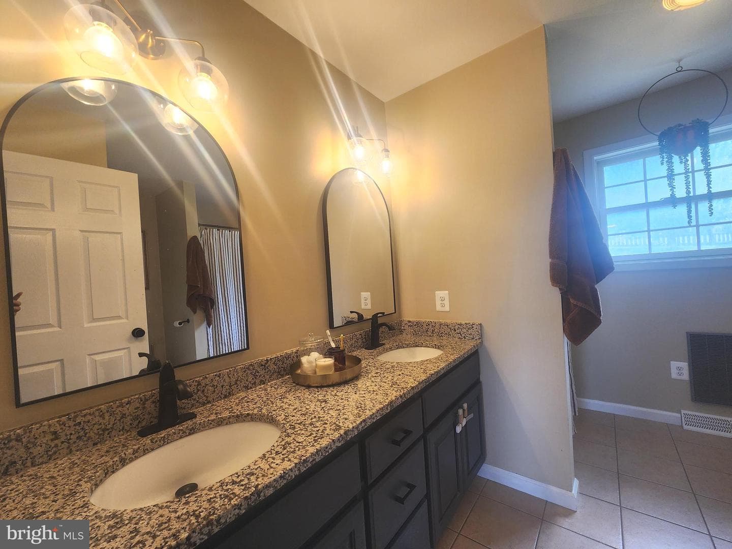 44 Vernon Drive photo 19
