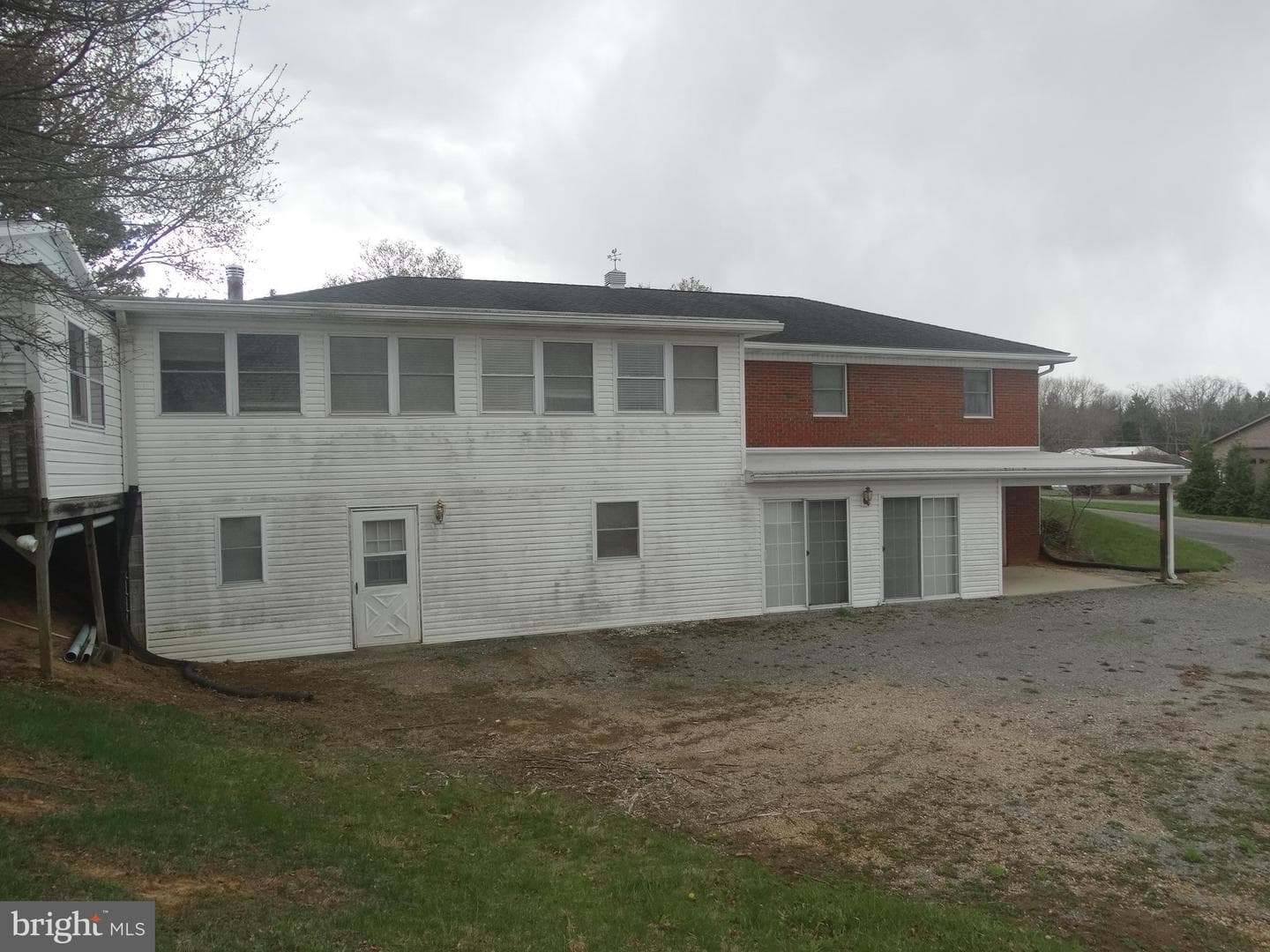 176 Thornton photo 3