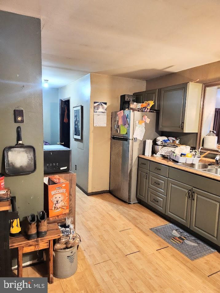 150 Poplar Lane photo 6