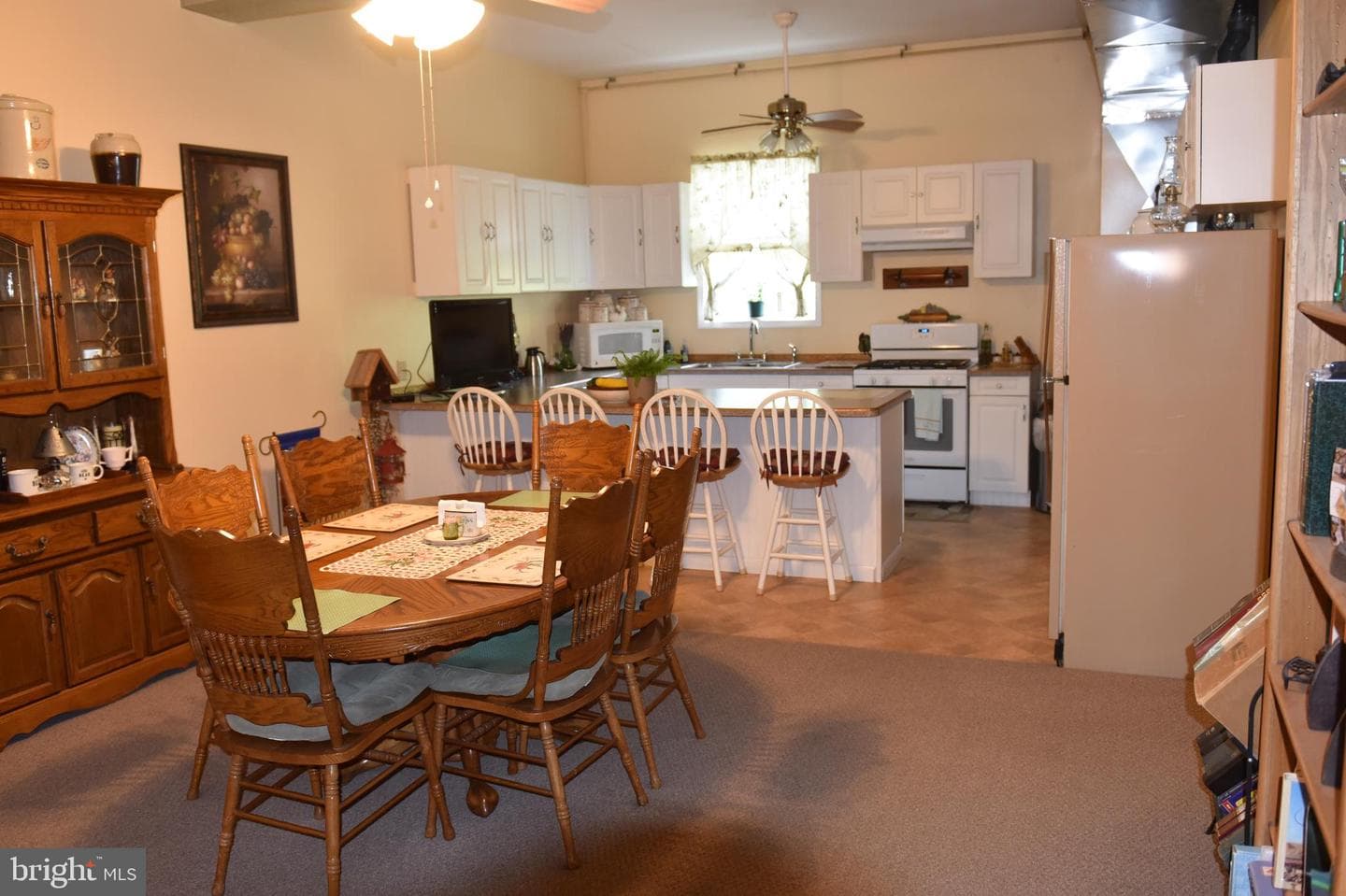 170 Horseshoe Drive photo 4