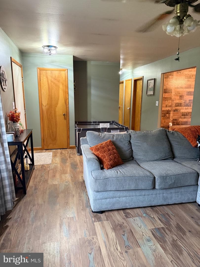 765 Lions Park Drive photo 3