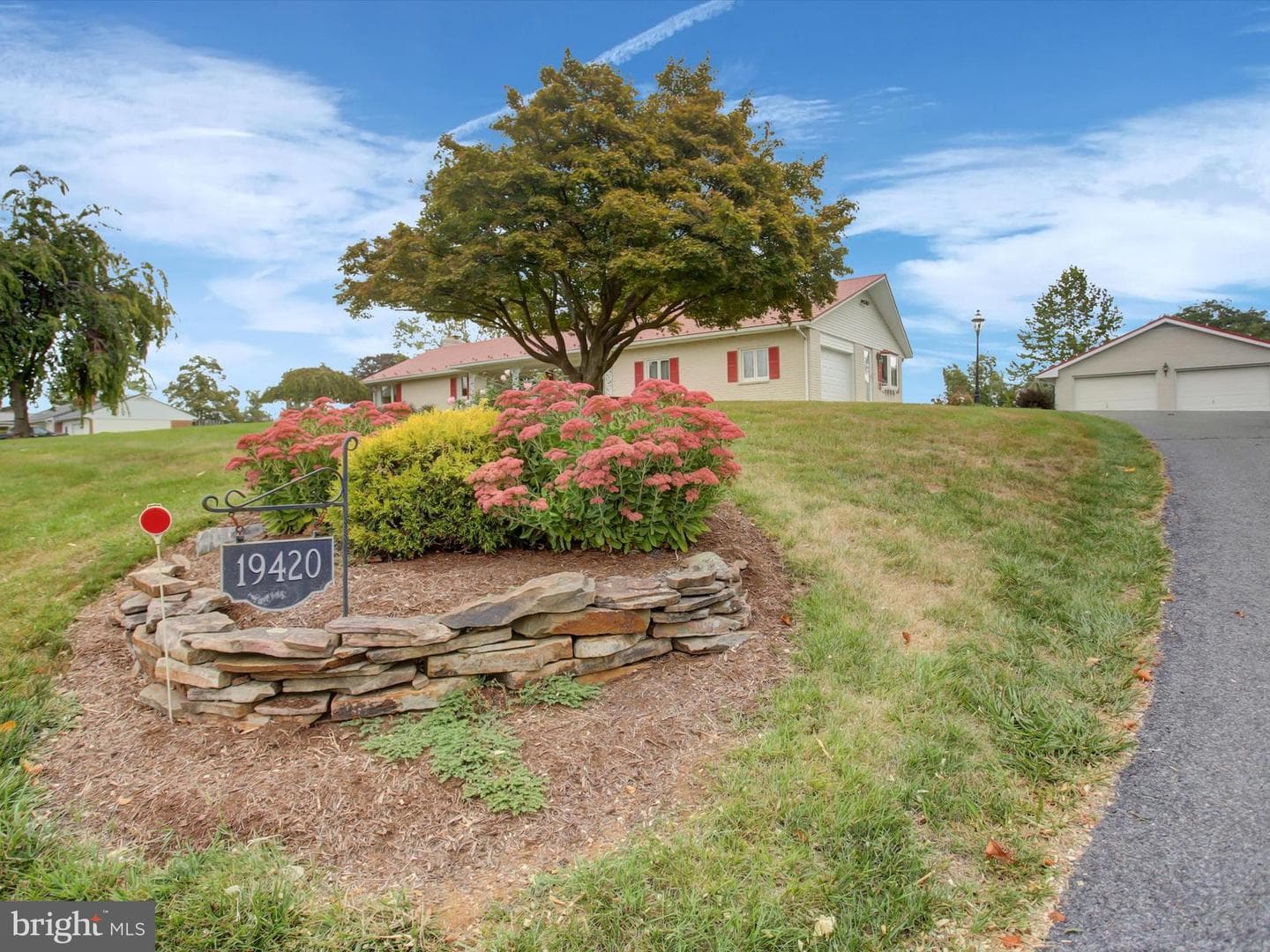 19420 Great Cove Road photo 2