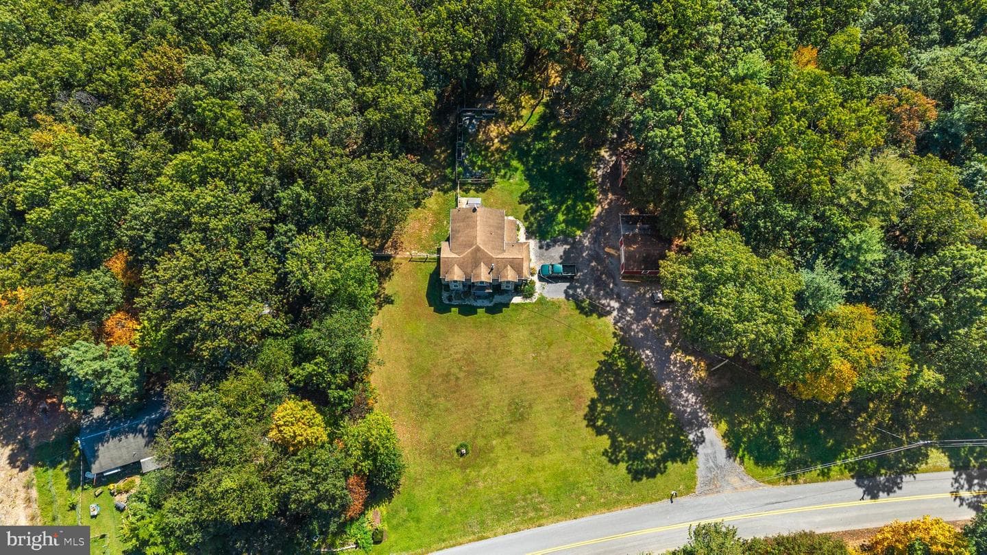 2160 Black Bear Road photo 3