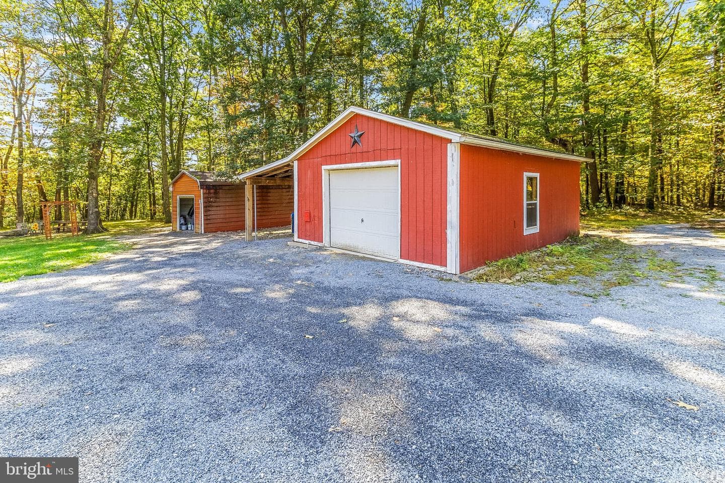 2160 Black Bear Road photo 4