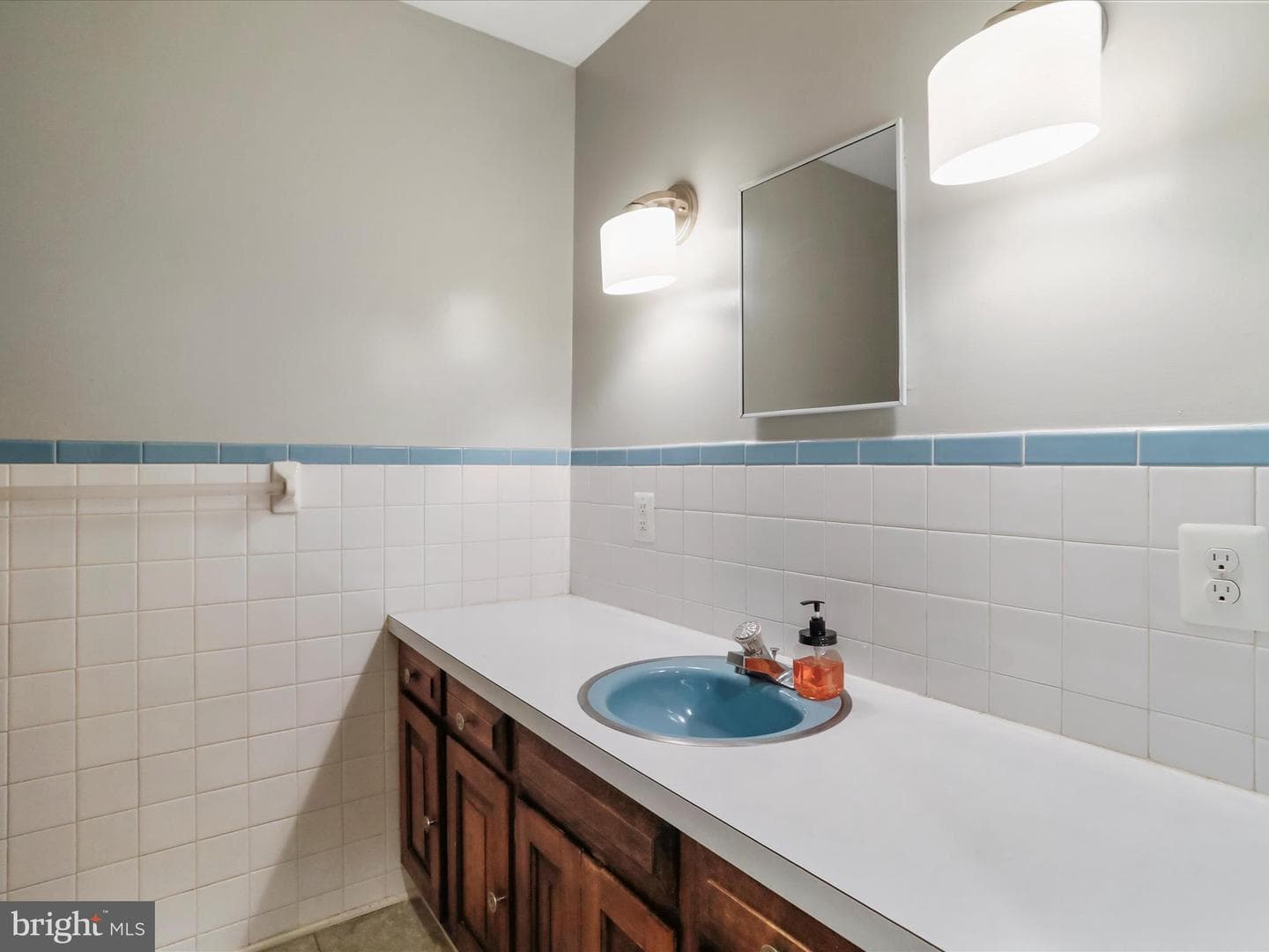 5545 Thompson Road photo 22