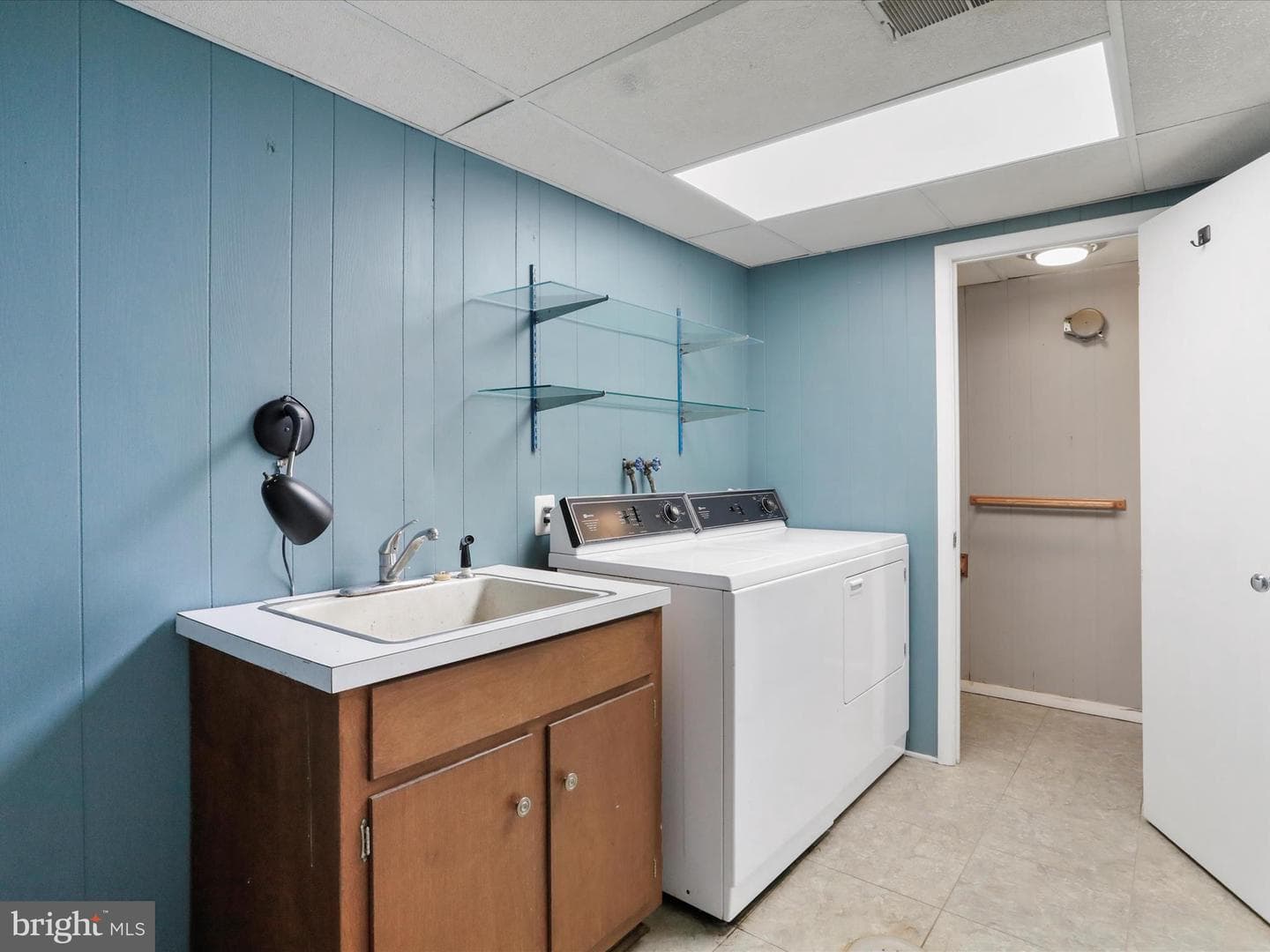 5545 Thompson Road photo 29