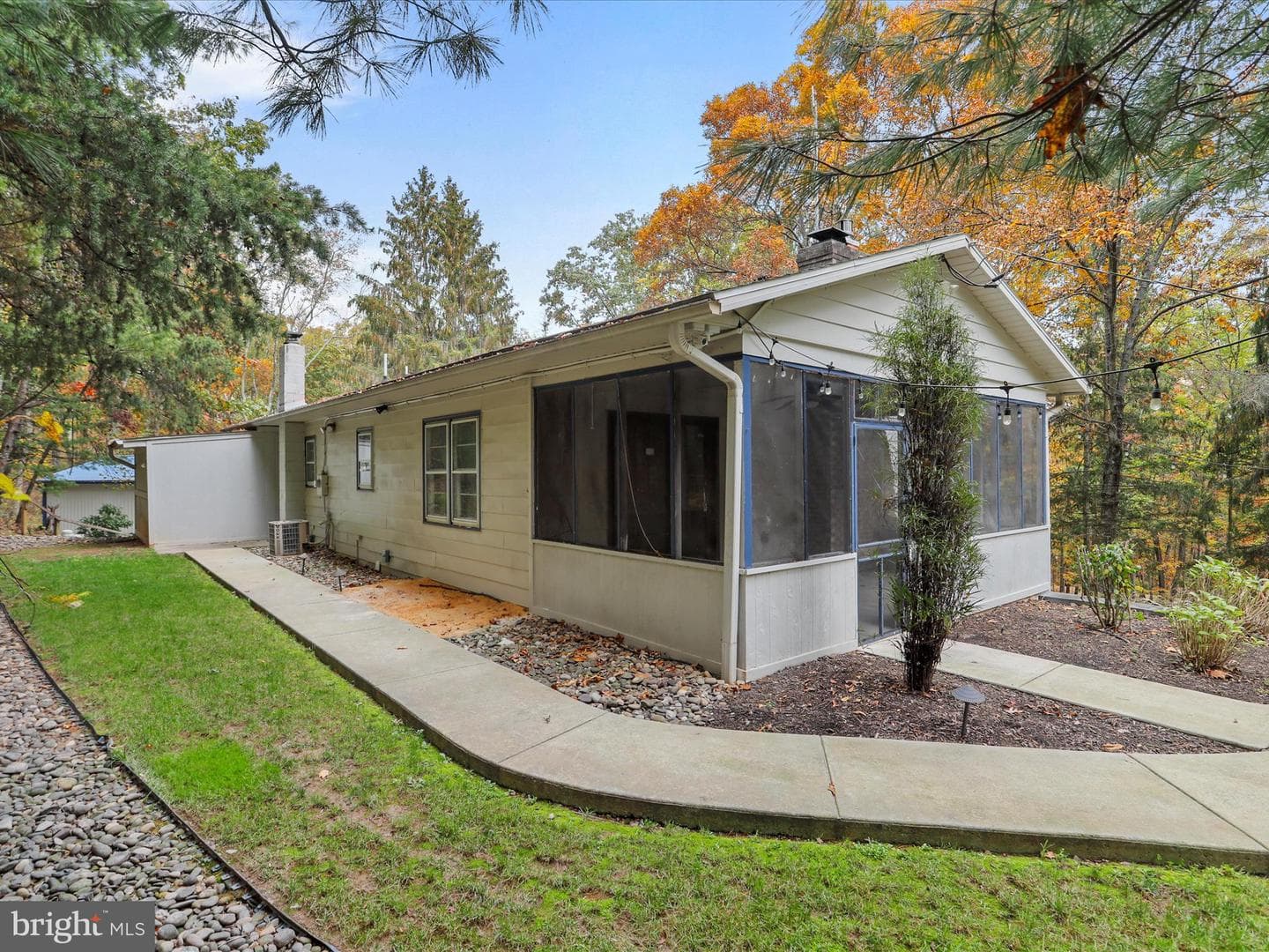5545 Thompson Road photo 40