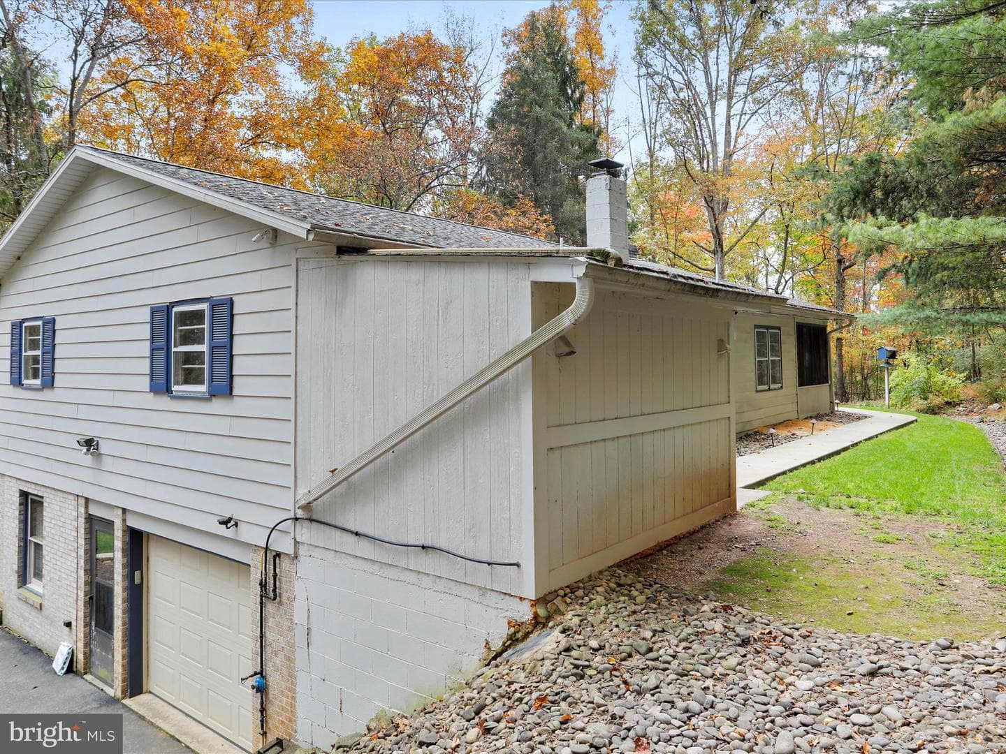 5545 Thompson Road photo 41