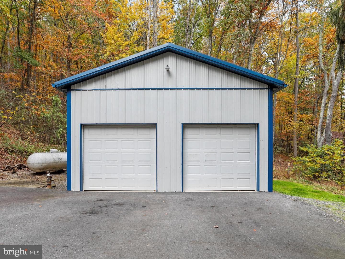 5545 Thompson Road photo 43
