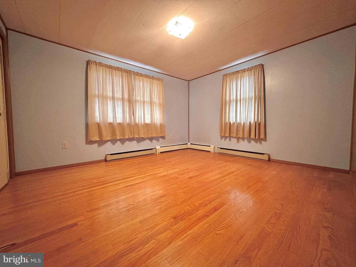 242 Gracey Road photo 14