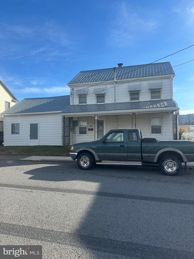 308 N 3rd Street photo 1