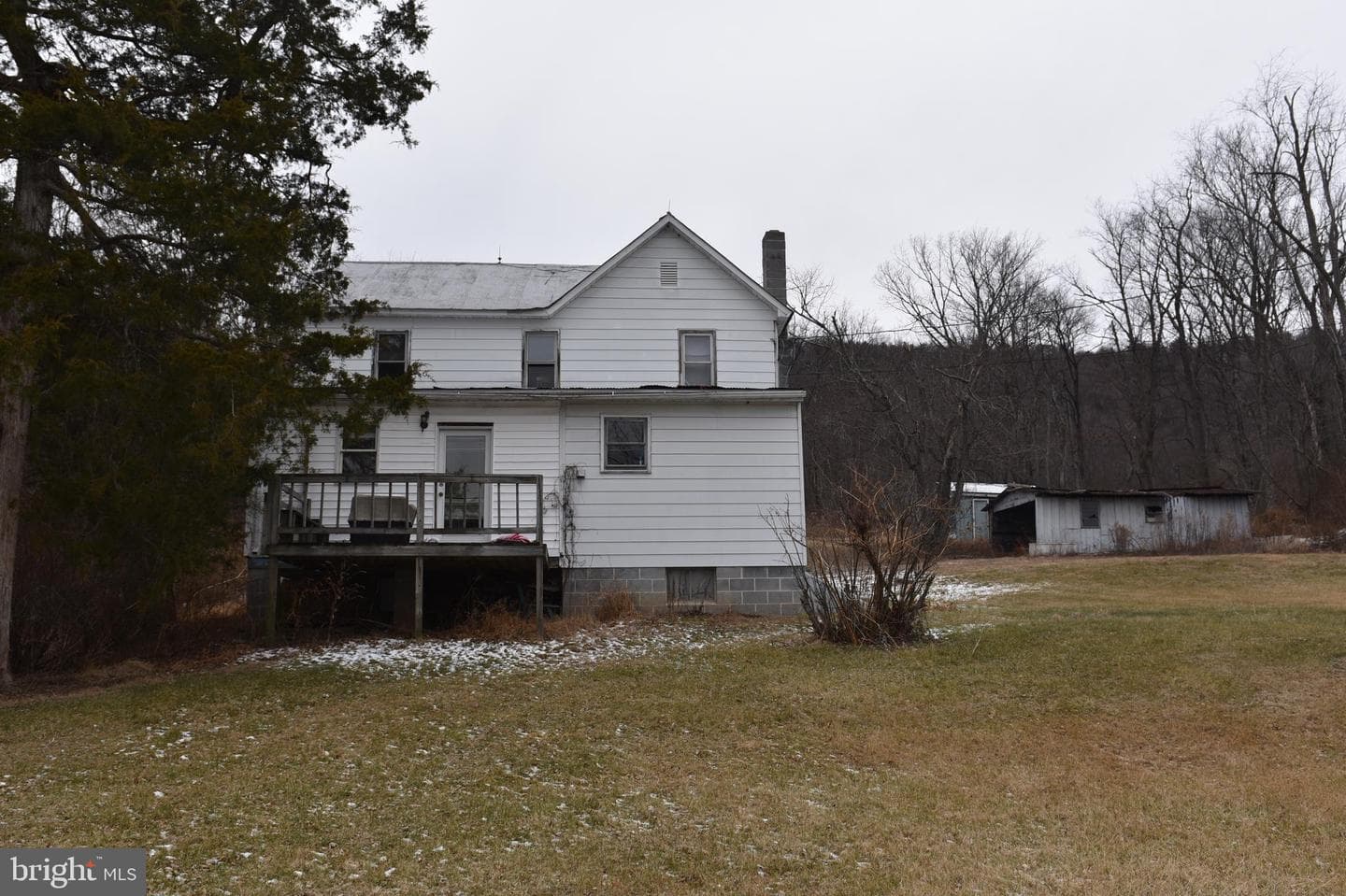 896 Pheasant Trail Lane photo 2