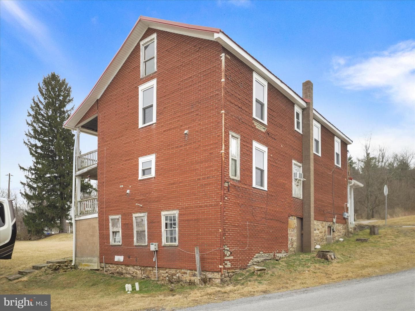 233 Grist Mill Road photo 16