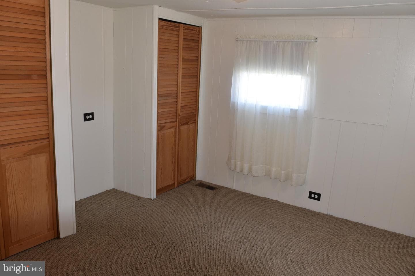 2764 N Clear Ridge Road photo 8