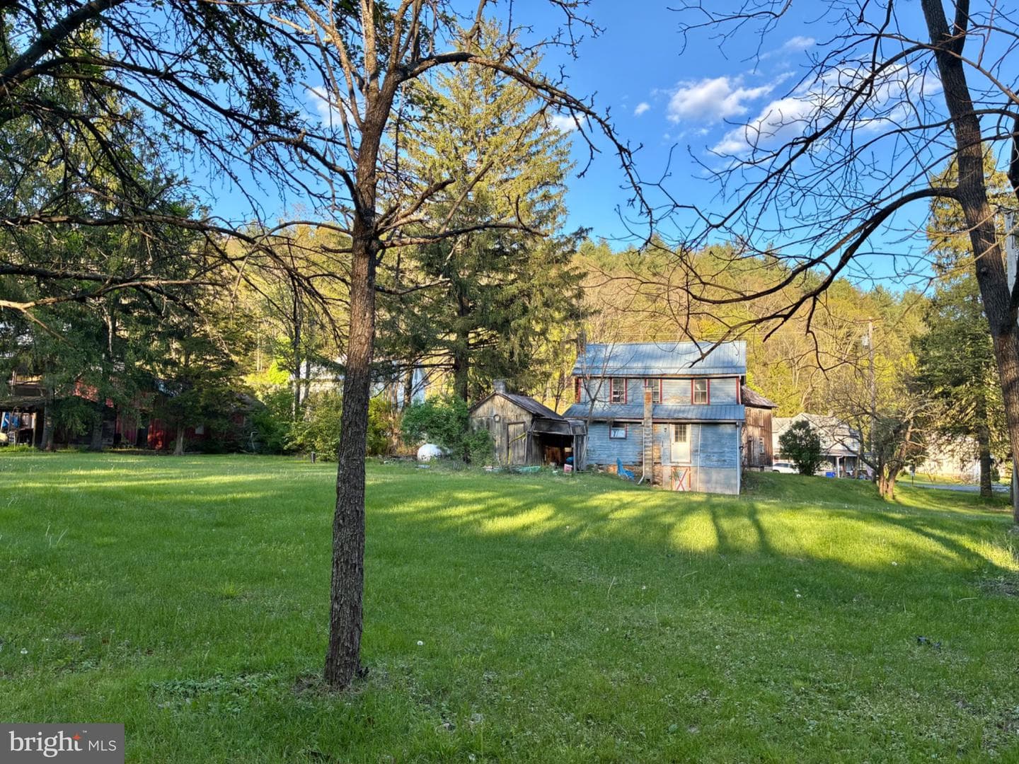 201 Hoover Road photo 32
