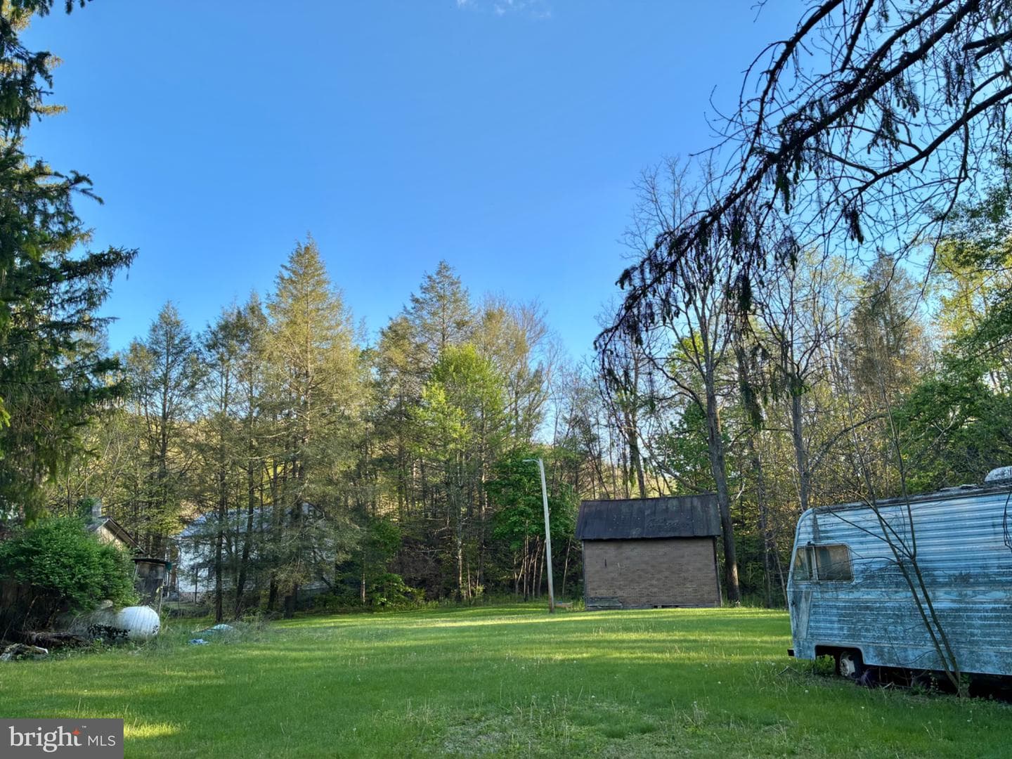 201 Hoover Road photo 36