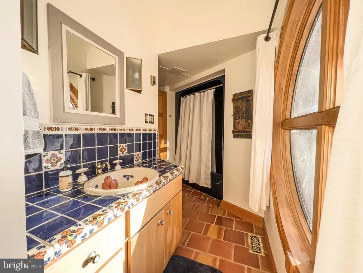 349 Lucas Road photo 33