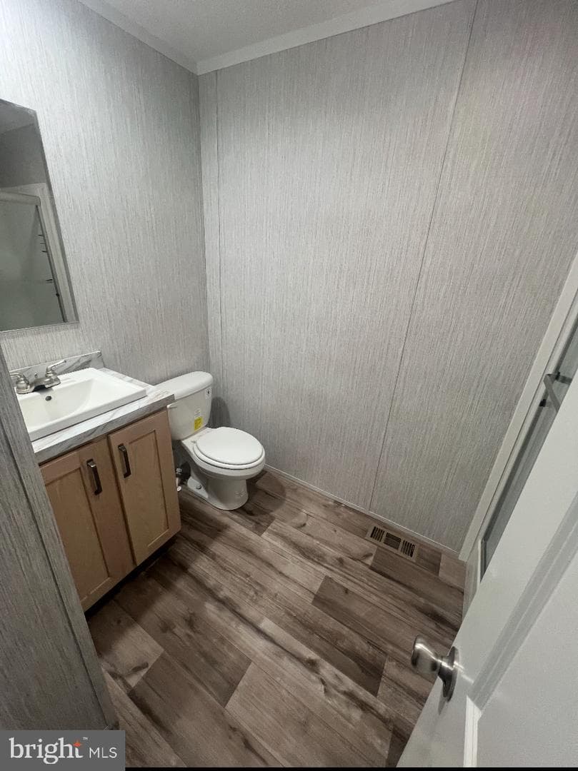 34 Cloverleaf Court photo 5