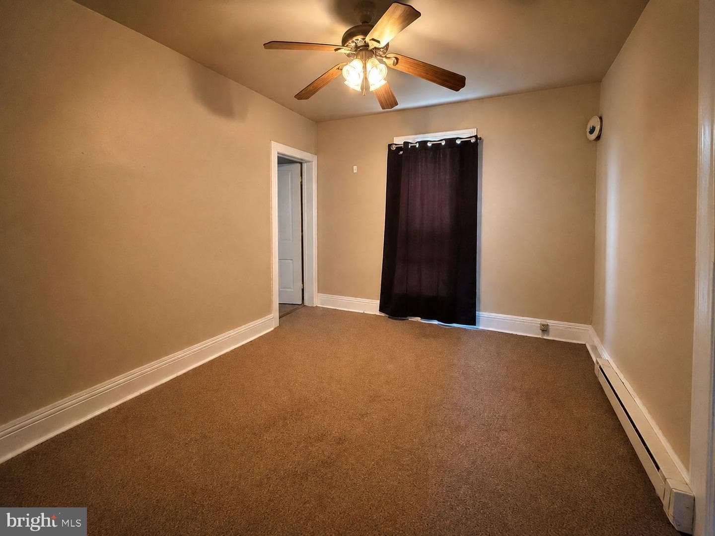 124 Lincoln Way West photo 17