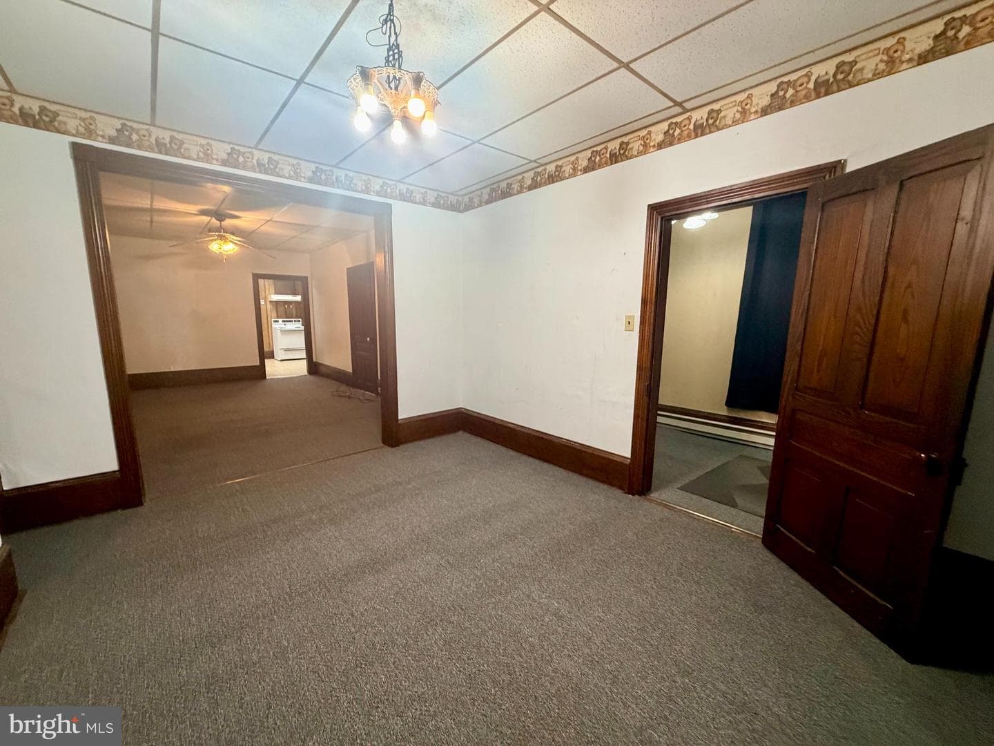 124 Lincoln Way West photo 5