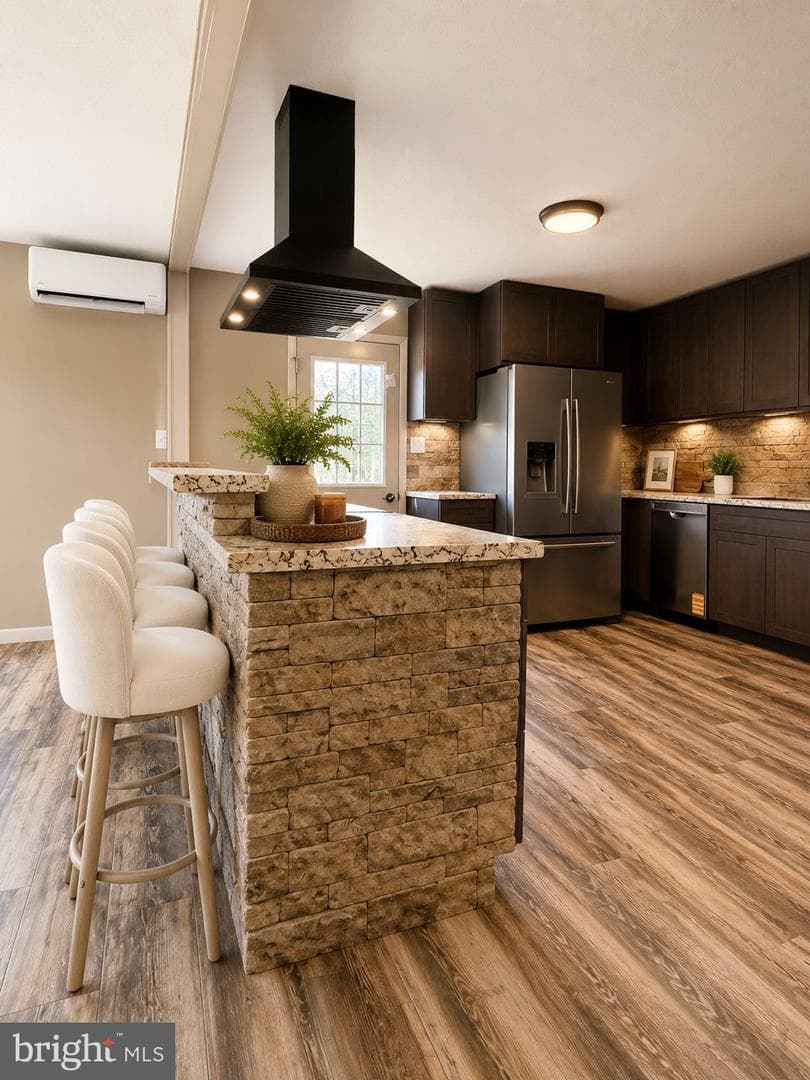 2111 Black Oak photo 18