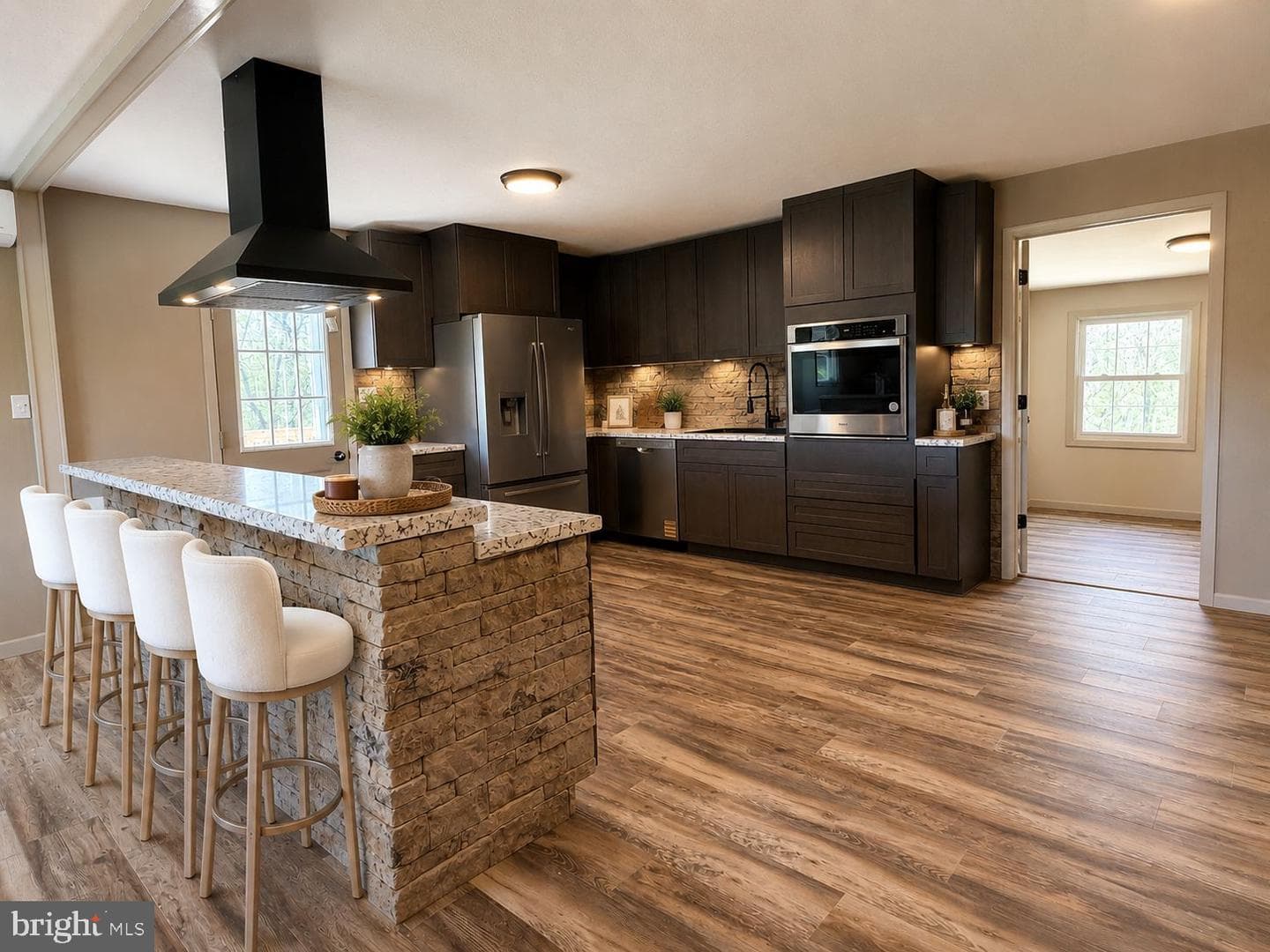 2111 Black Oak photo 19