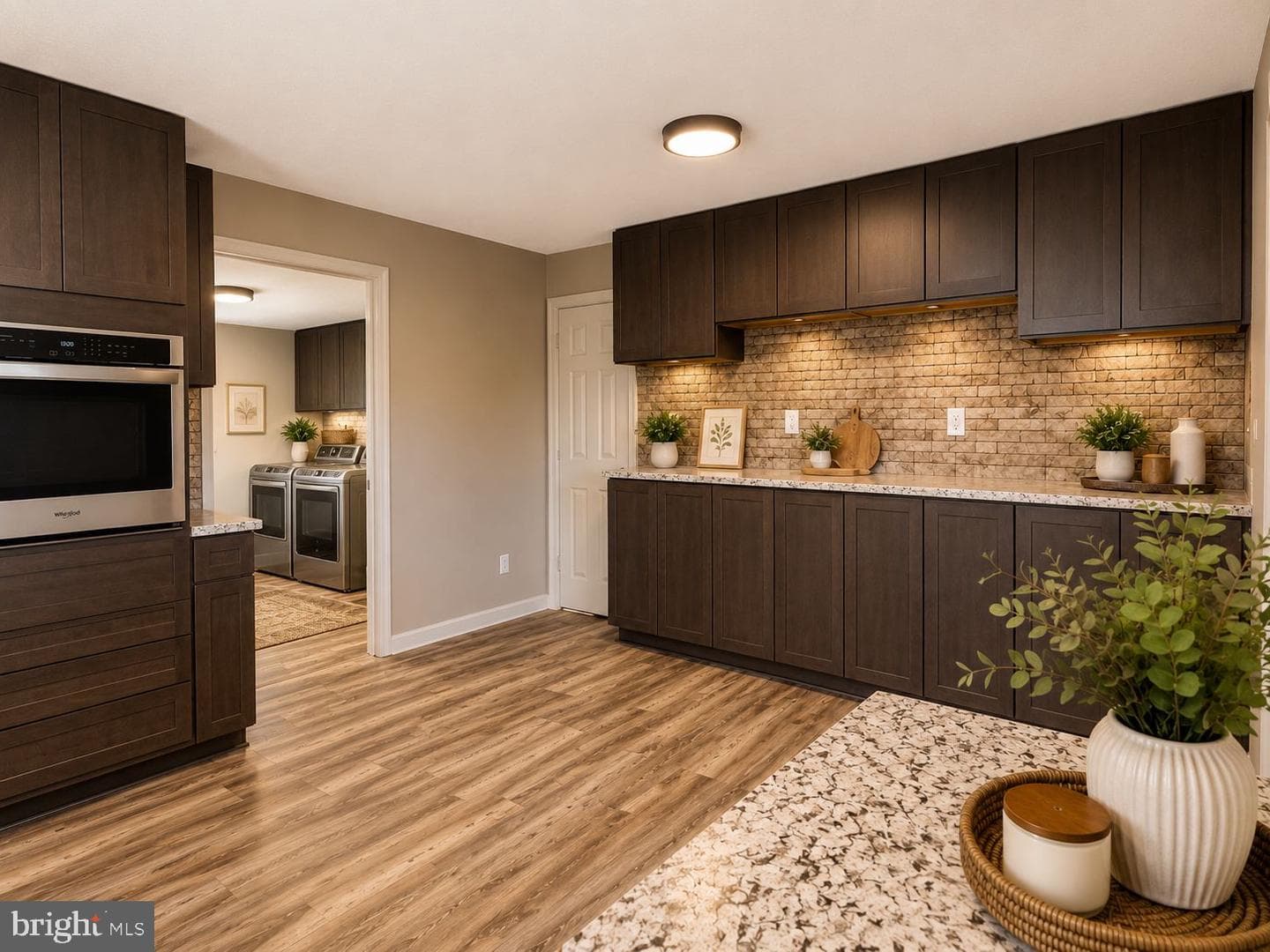 2111 Black Oak photo 28