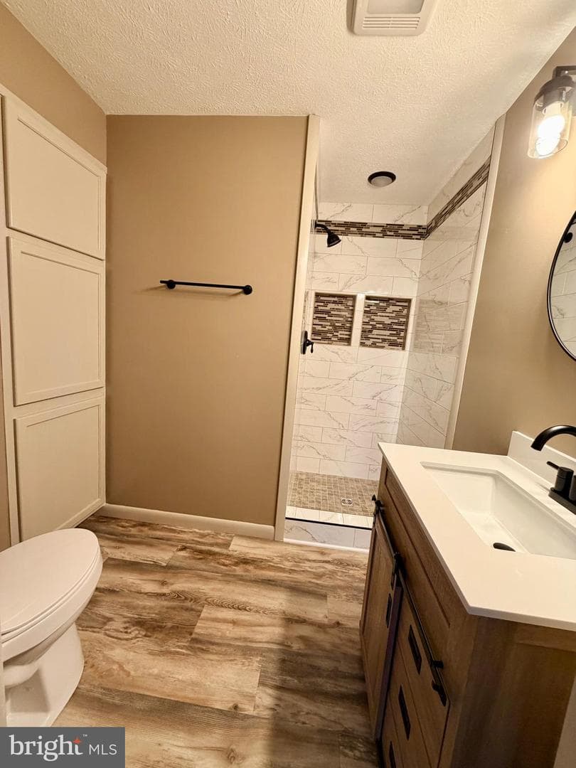 2111 Black Oak photo 36