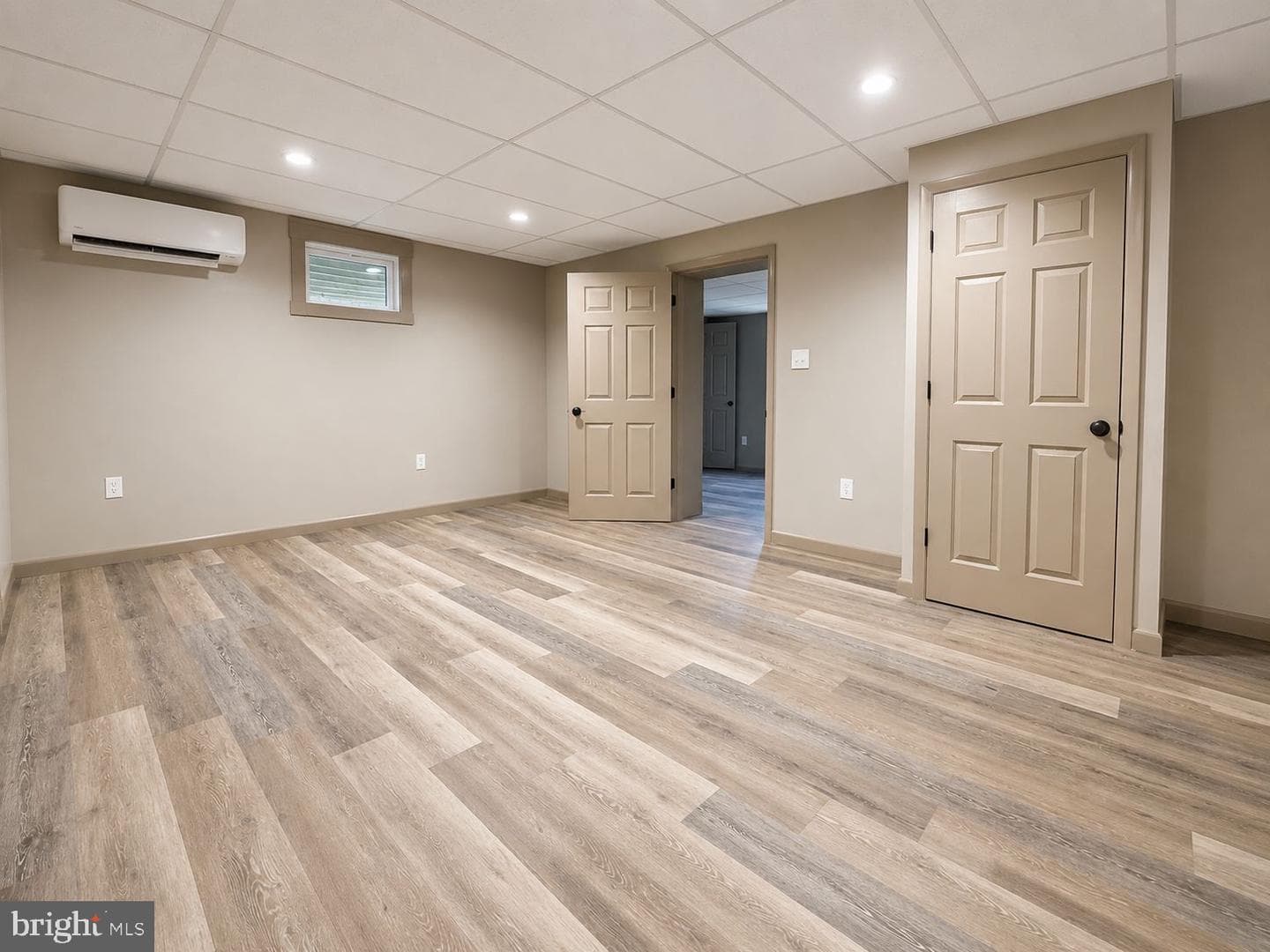 2111 Black Oak photo 55