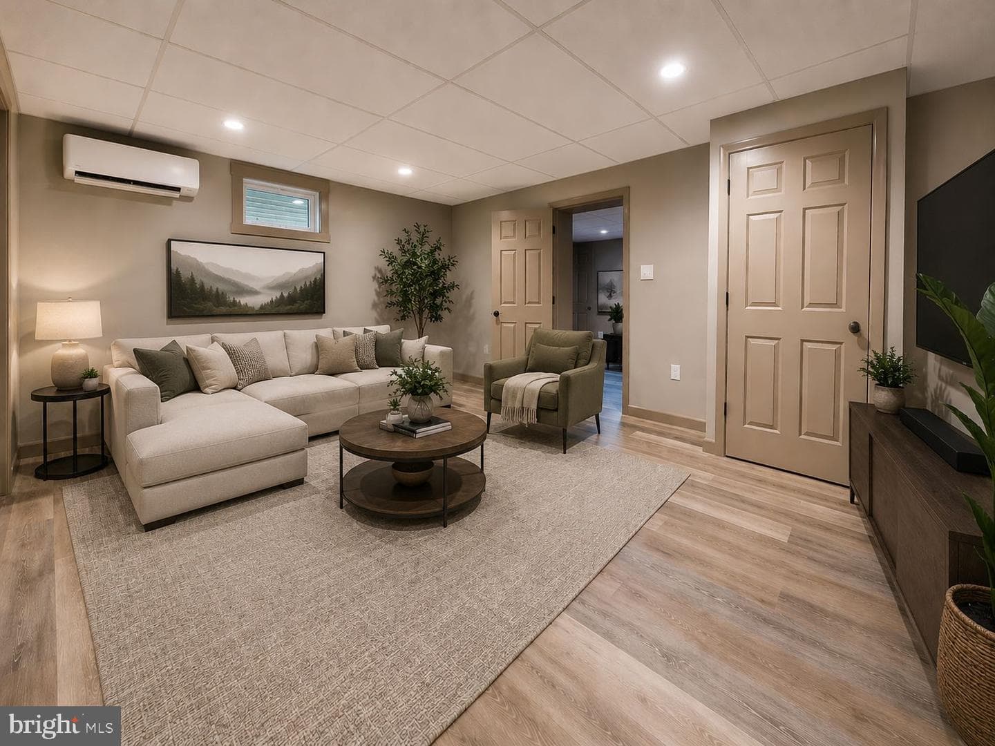 2111 Black Oak photo 56