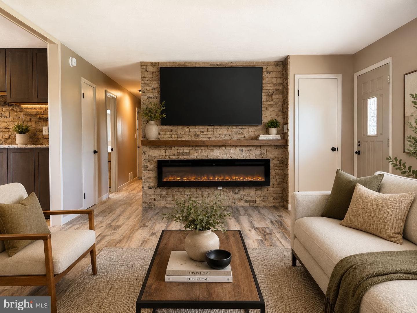 2111 Black Oak photo 6