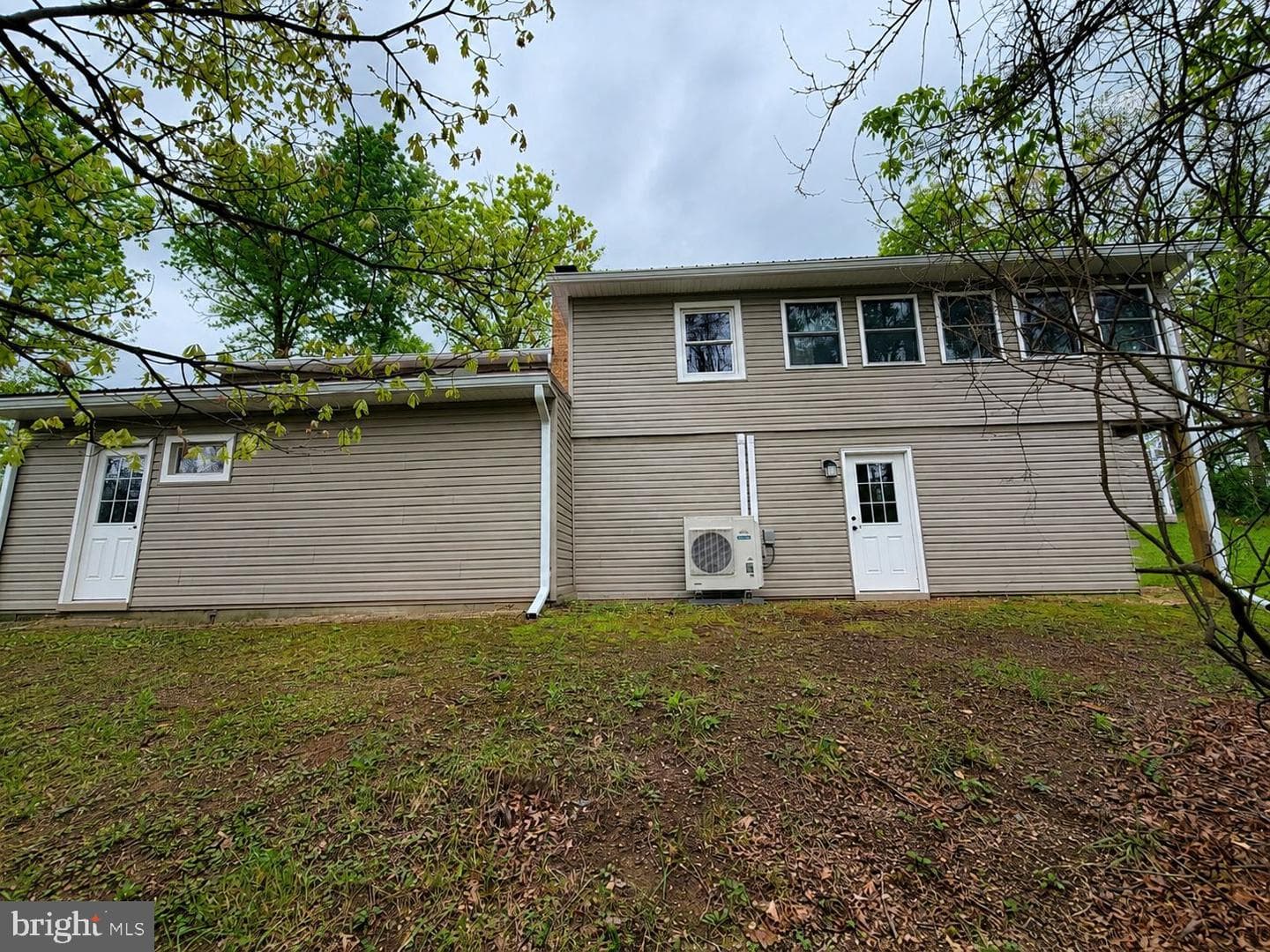2111 Black Oak photo 76