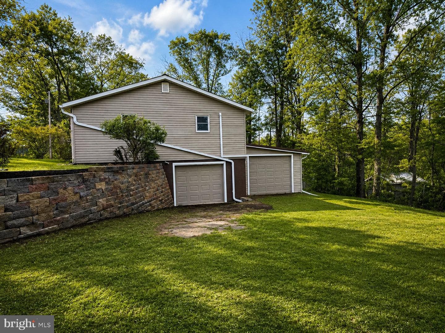 2111 Black Oak photo 78