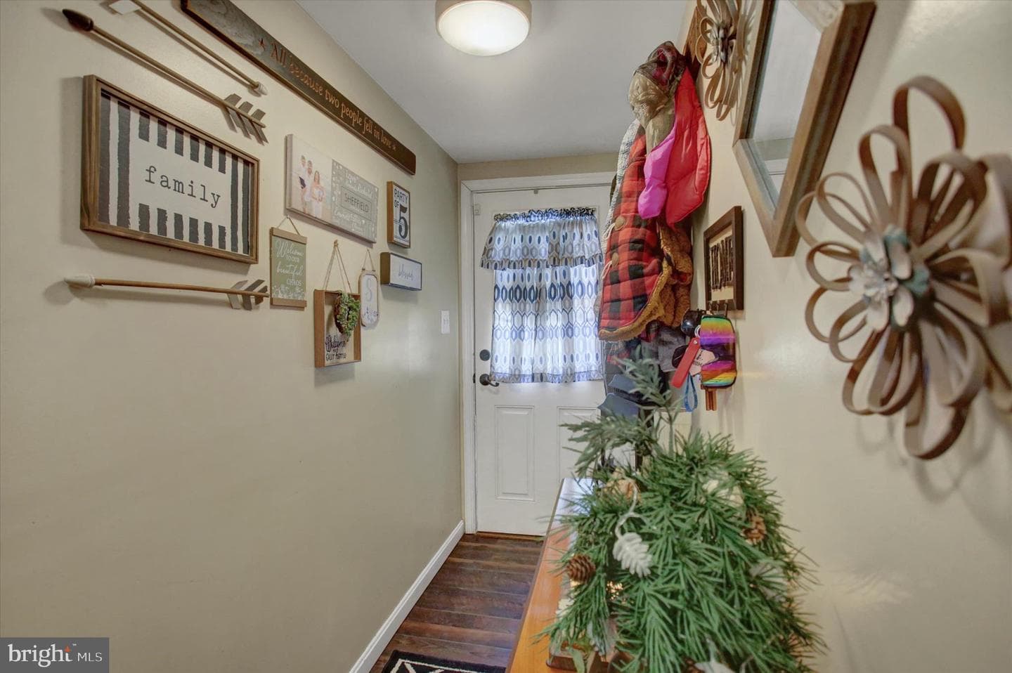 1360 Lincoln Way West photo 23