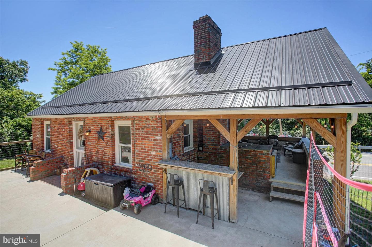 1360 Lincoln Way West photo 36