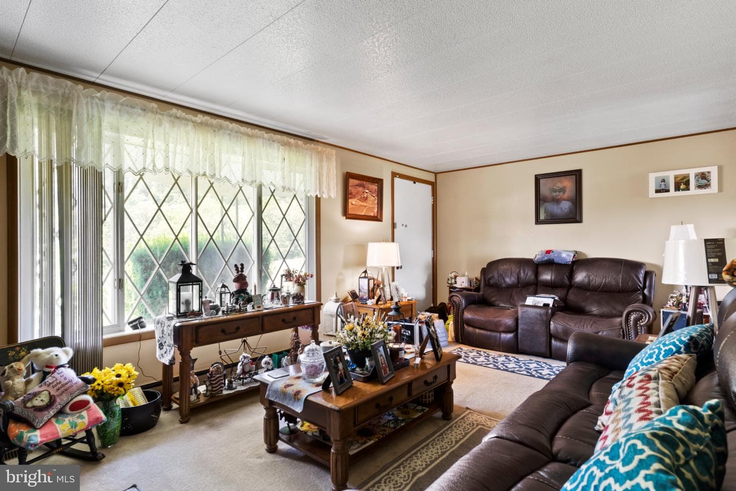 7296 Thompson Road photo 22