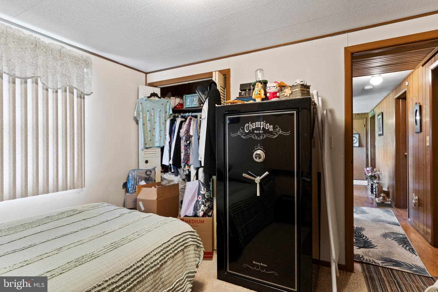 7296 Thompson Road photo 27