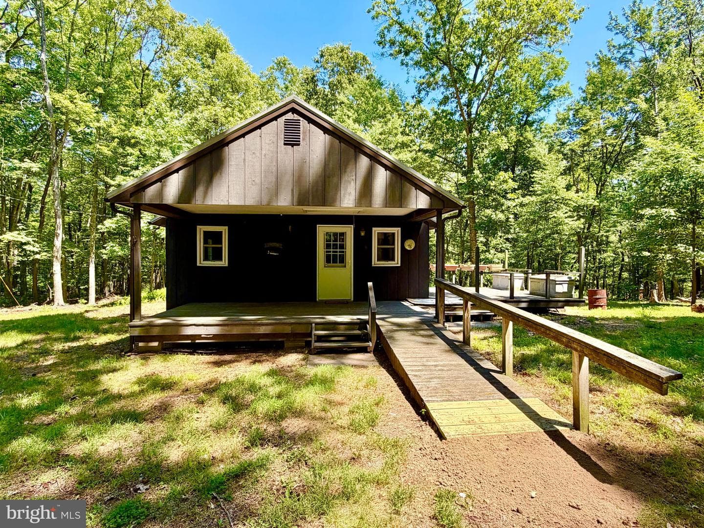 317 Mountainside Road photo 16