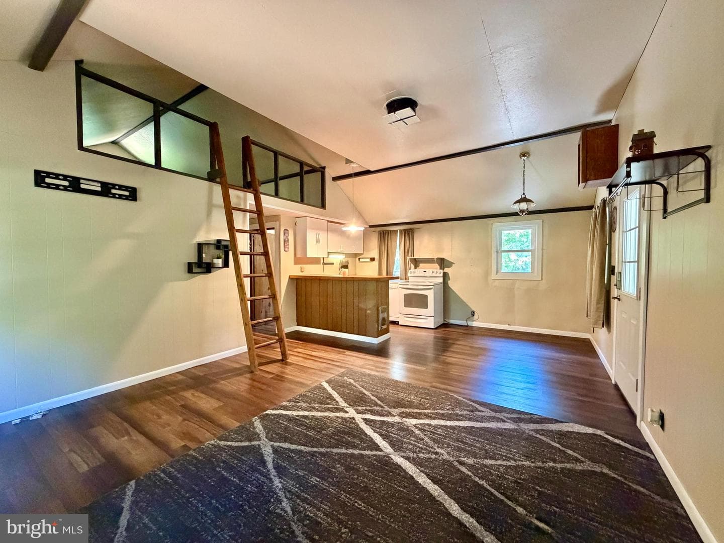 317 Mountainside Road photo 22