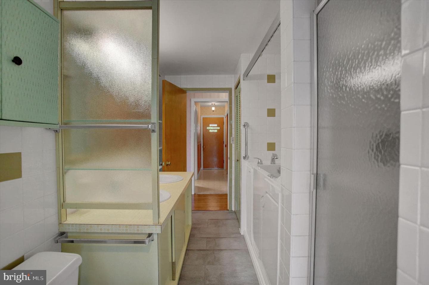 580 Buchanan Trail photo 13