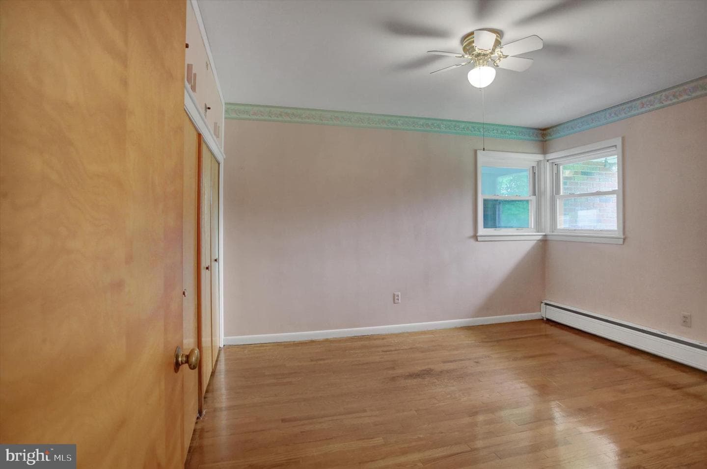 580 Buchanan Trail photo 18