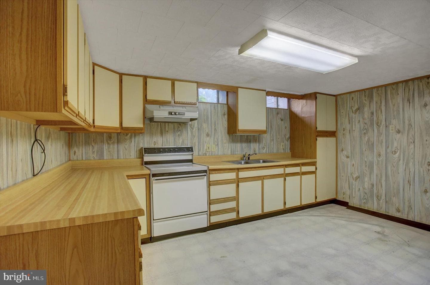 580 Buchanan Trail photo 26