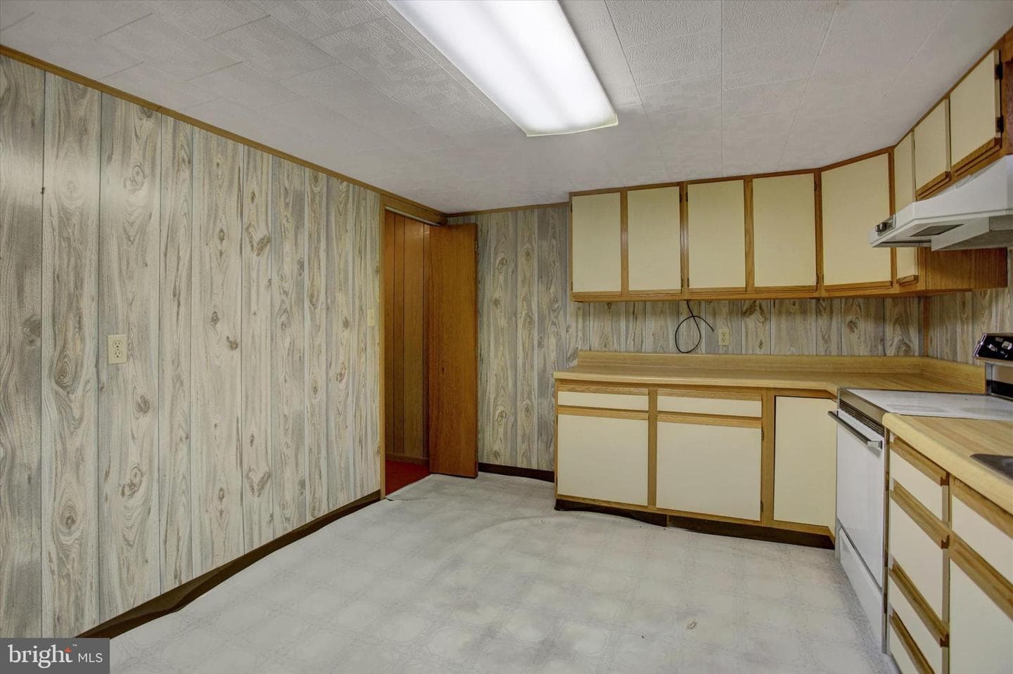580 Buchanan Trail photo 28