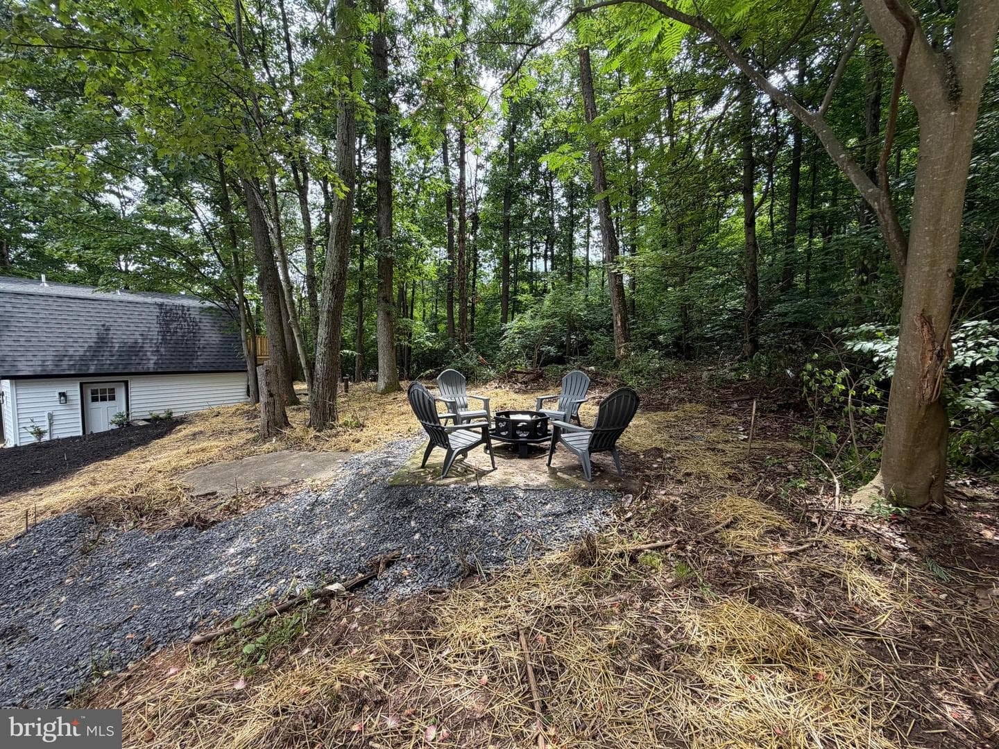 812 Lincoln Way W photo 9