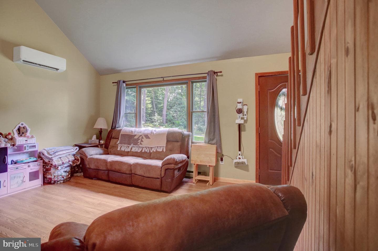 845 Oak Ridge Dr photo 13