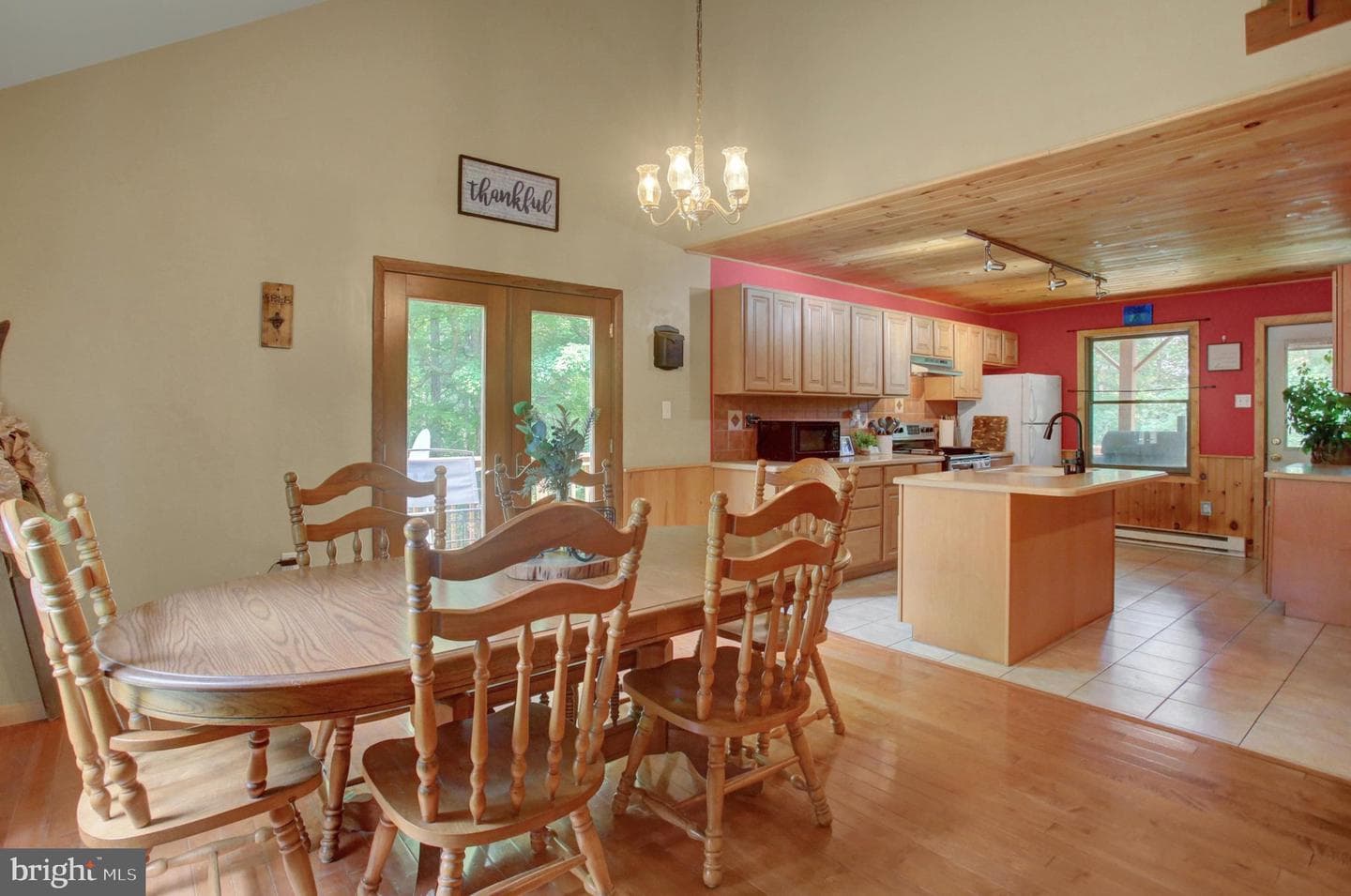 845 Oak Ridge Dr photo 15