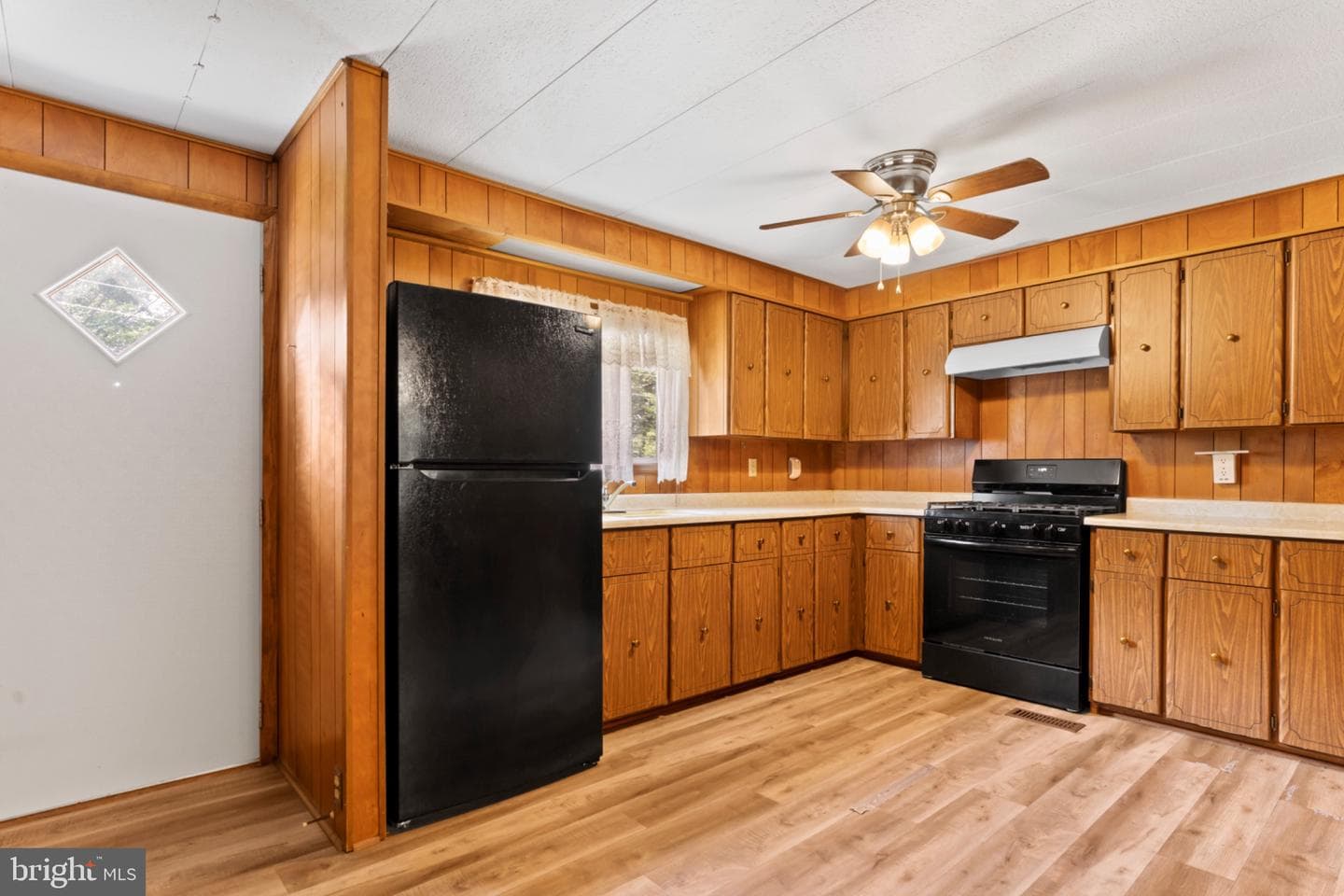 1618 Buchanan Trl photo 15