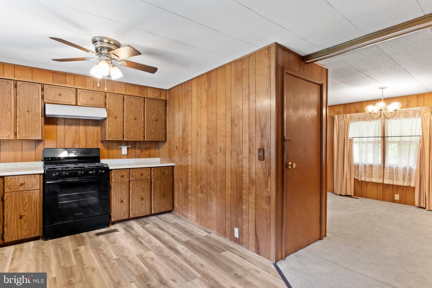 1618 Buchanan Trl photo 19