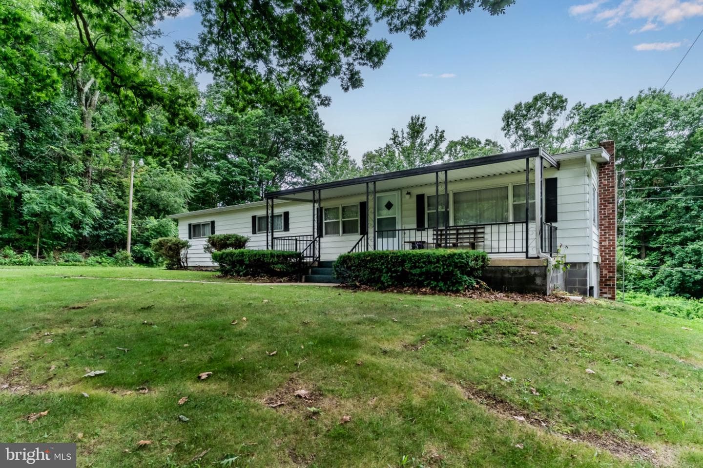 1618 Buchanan Trl photo 4