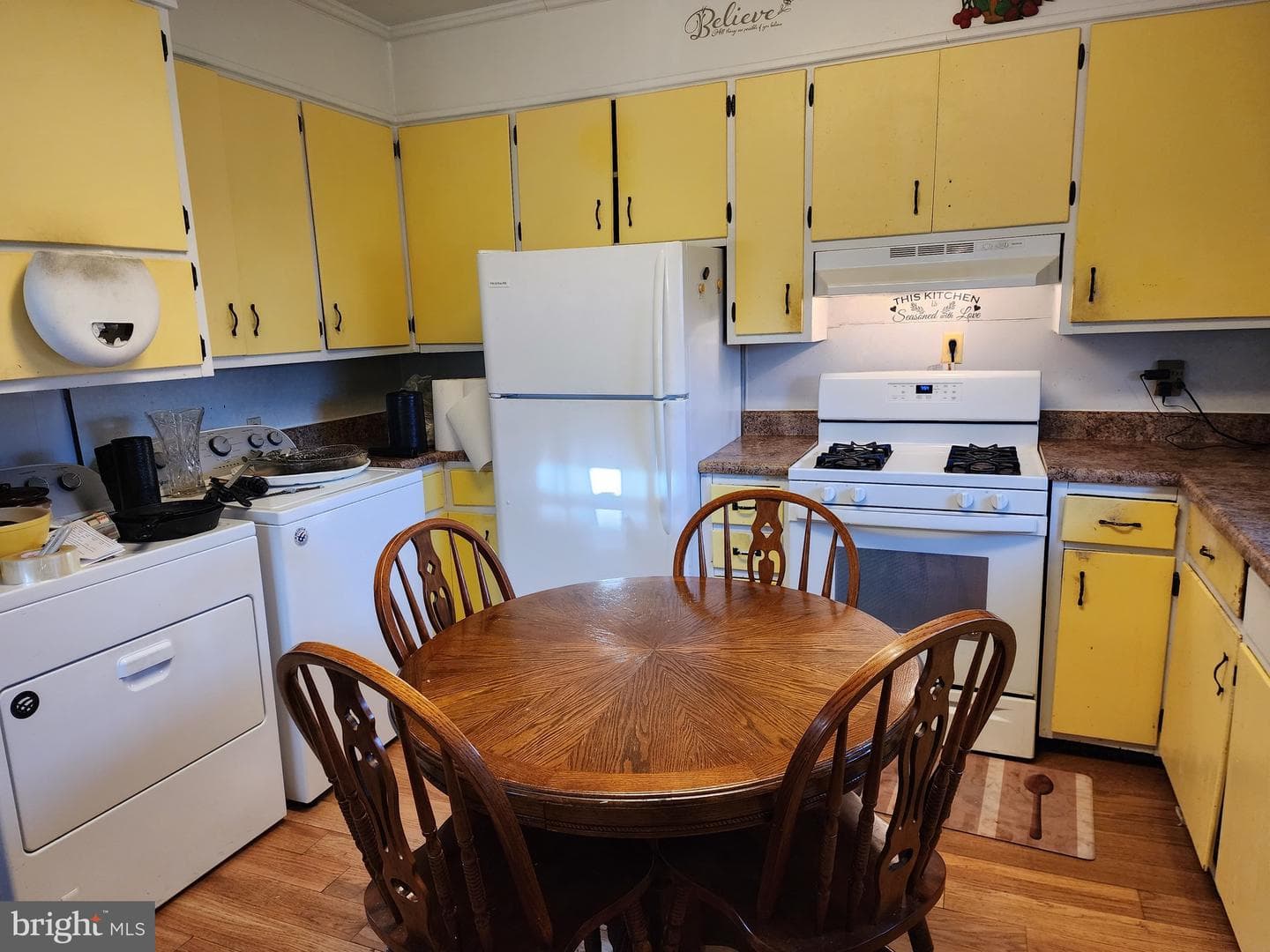 118 W Walnut Street photo 8